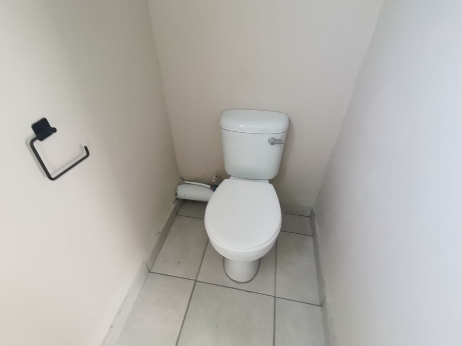 To Let 1 Bedroom Property for Rent in Port Elizabeth Central Eastern Cape